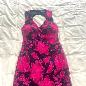 Guess mini dress with halter top and side zipper fully lined